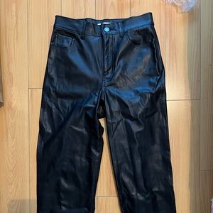 Levi ribcage faux leather pants size 26